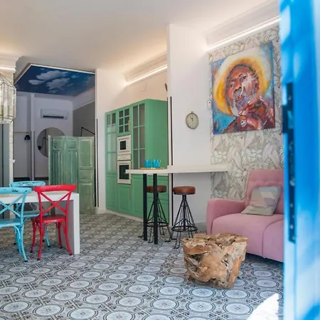 Cubanito Primera Linea Bajondillo *